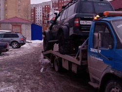 Фото перевозки внедорожника после поломки